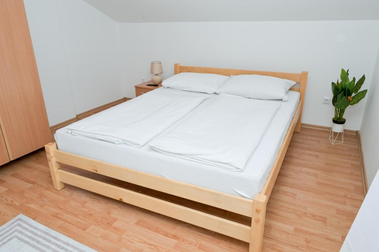 Apartments Dora Jajce Luaran gambar