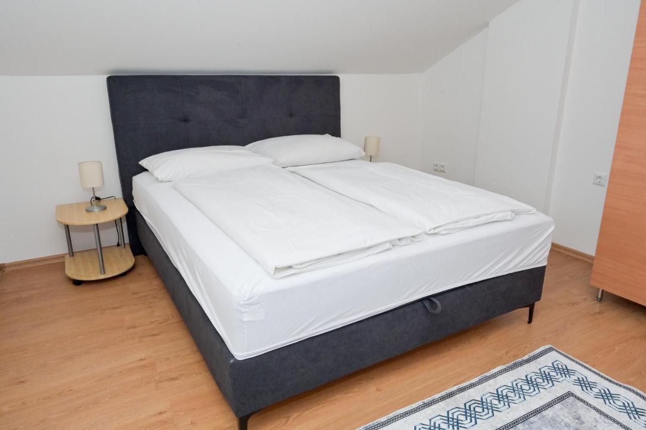 Apartments Dora Jajce Luaran gambar